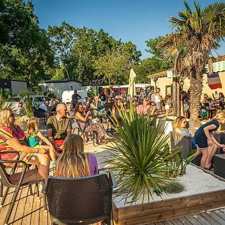 Zecamping 4 Etoiles Club Enfant Parc Aquatique Sauna Hammam Chiens Acceptes Campingplatz 4*