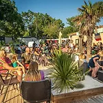 Zecamping 4 Club Enfant Parc Aquatique Sauna Hammam Chiens Acceptes Camping 4*
