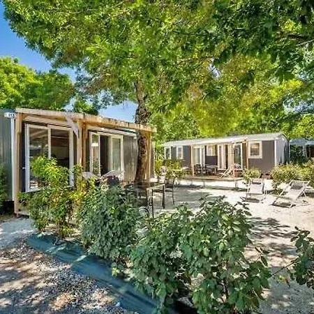 4 étoiles - Parc Aquatique - Eei0fi Camping