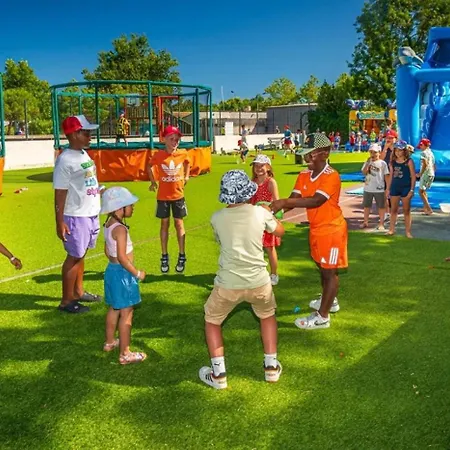 Zecamping 4 Etoiles - Parc Aquatique - Mh Tv Clim Plancha - Club Enfant 4*