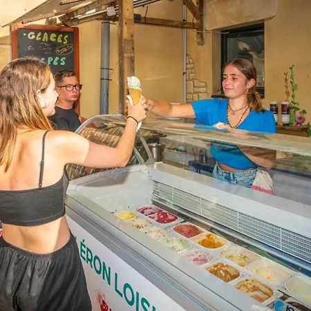 4 étoiles - Parc Aquatique - Eei0fi Camping *