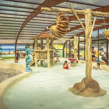 4 étoiles - Parc Aquatique - Eei0fi Camping *